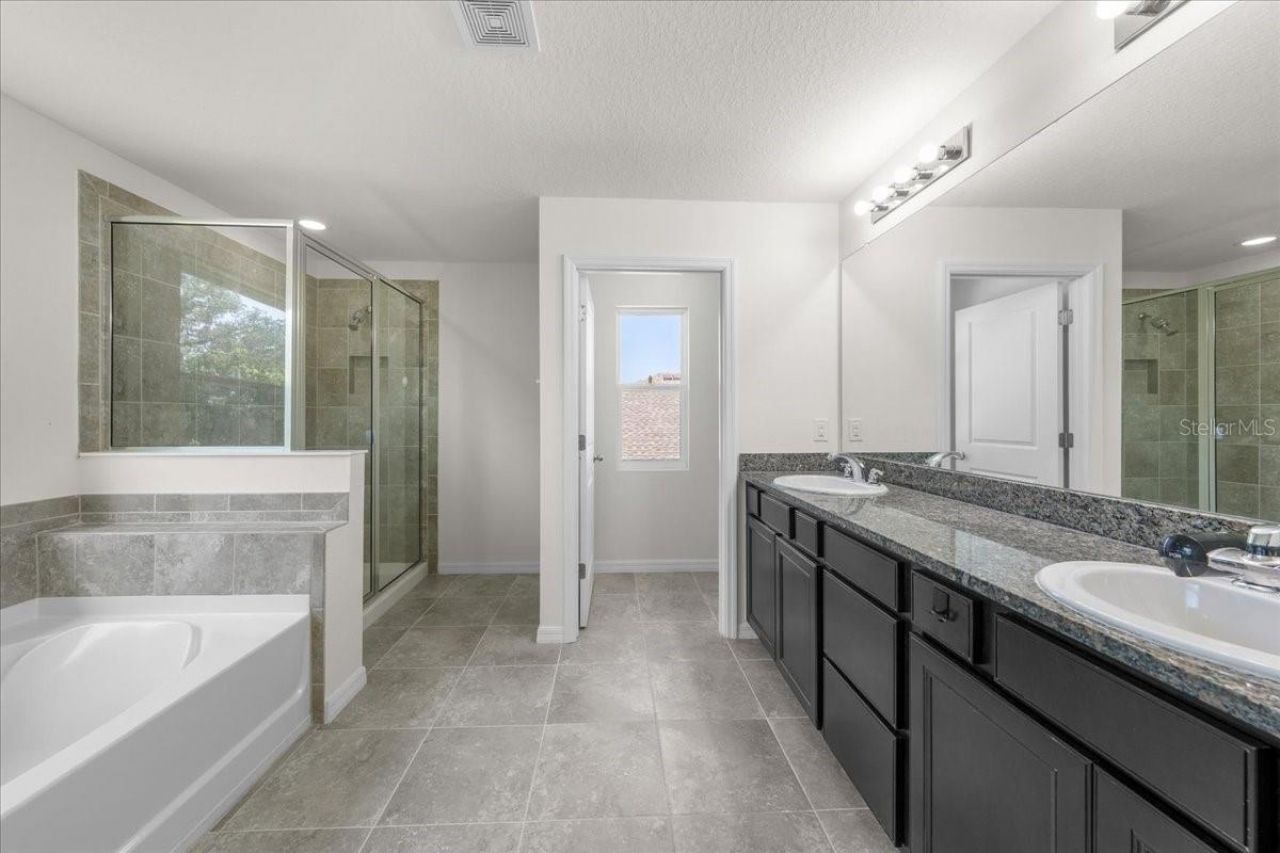 5715 Hevena Court , Palmetto, FL 34221 Photo