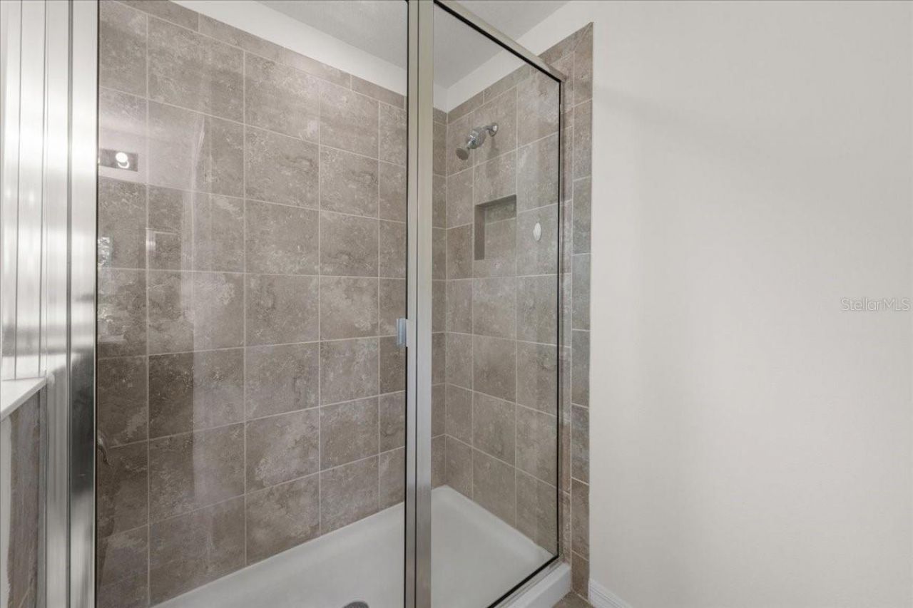 5715 Hevena Court , Palmetto, FL 34221 Photo