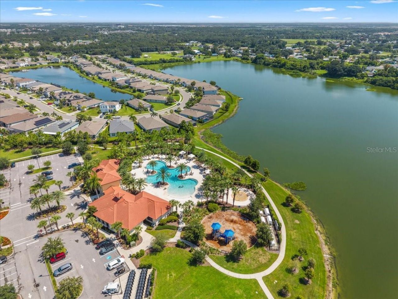 5715 Hevena Court , Palmetto, FL 34221 Photo