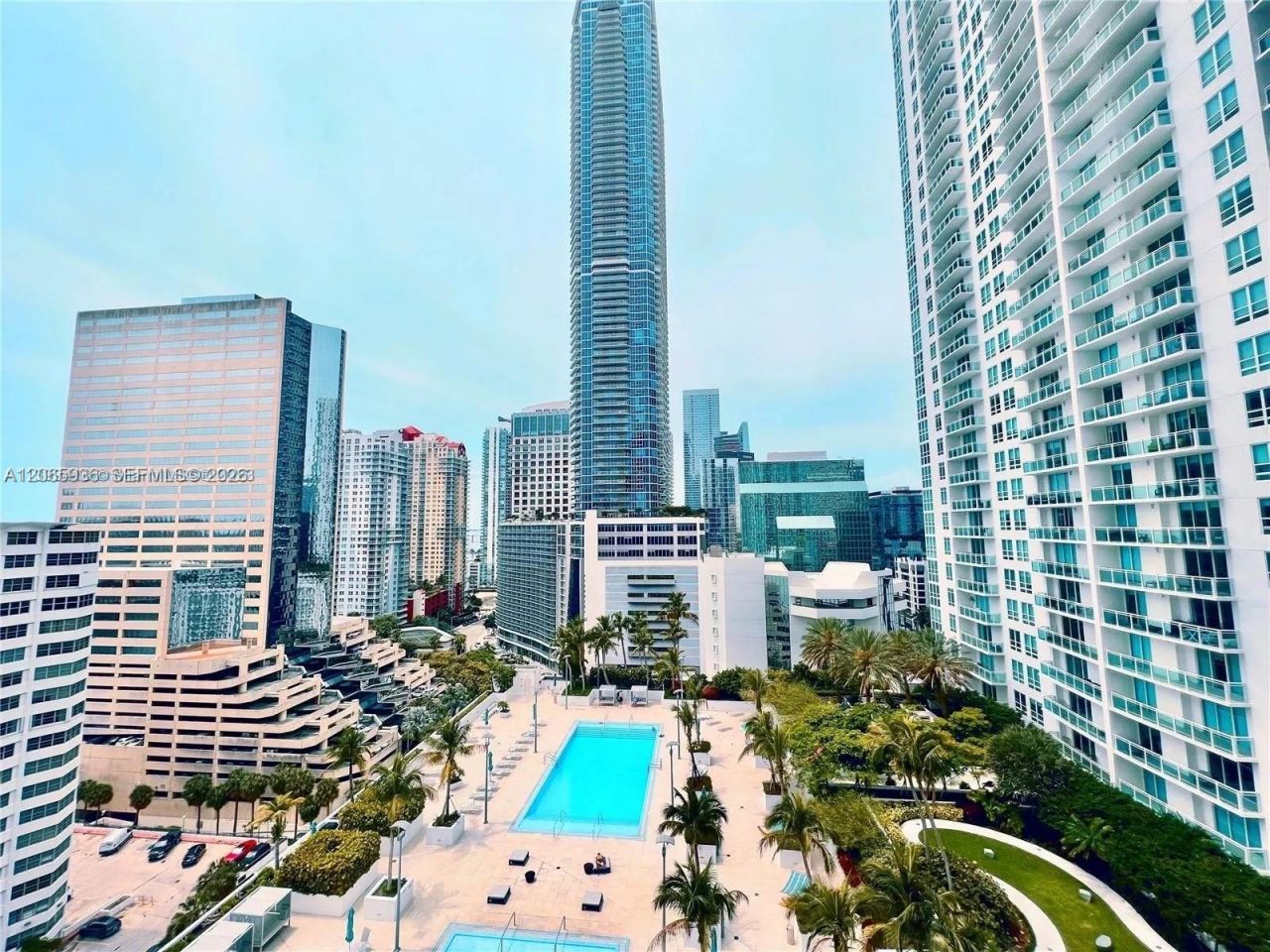 950 Brickell Bay Dr , Unit 1807, Miami, FL 33131 Photo