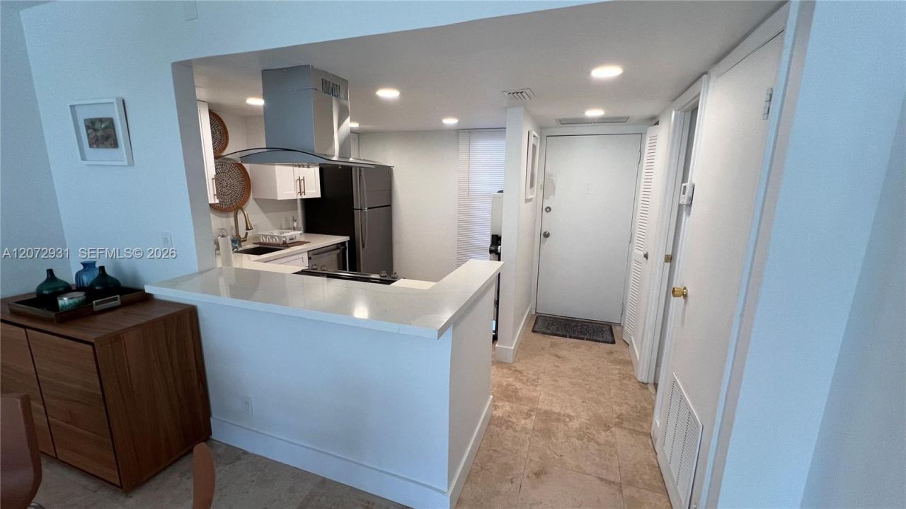 20500 W Country Club Dr , Unit 117, Aventura, FL 33180 Photo