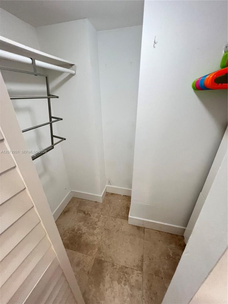 20500 W Country Club Dr, Unit 117, Aventura, FL 33180 Photo