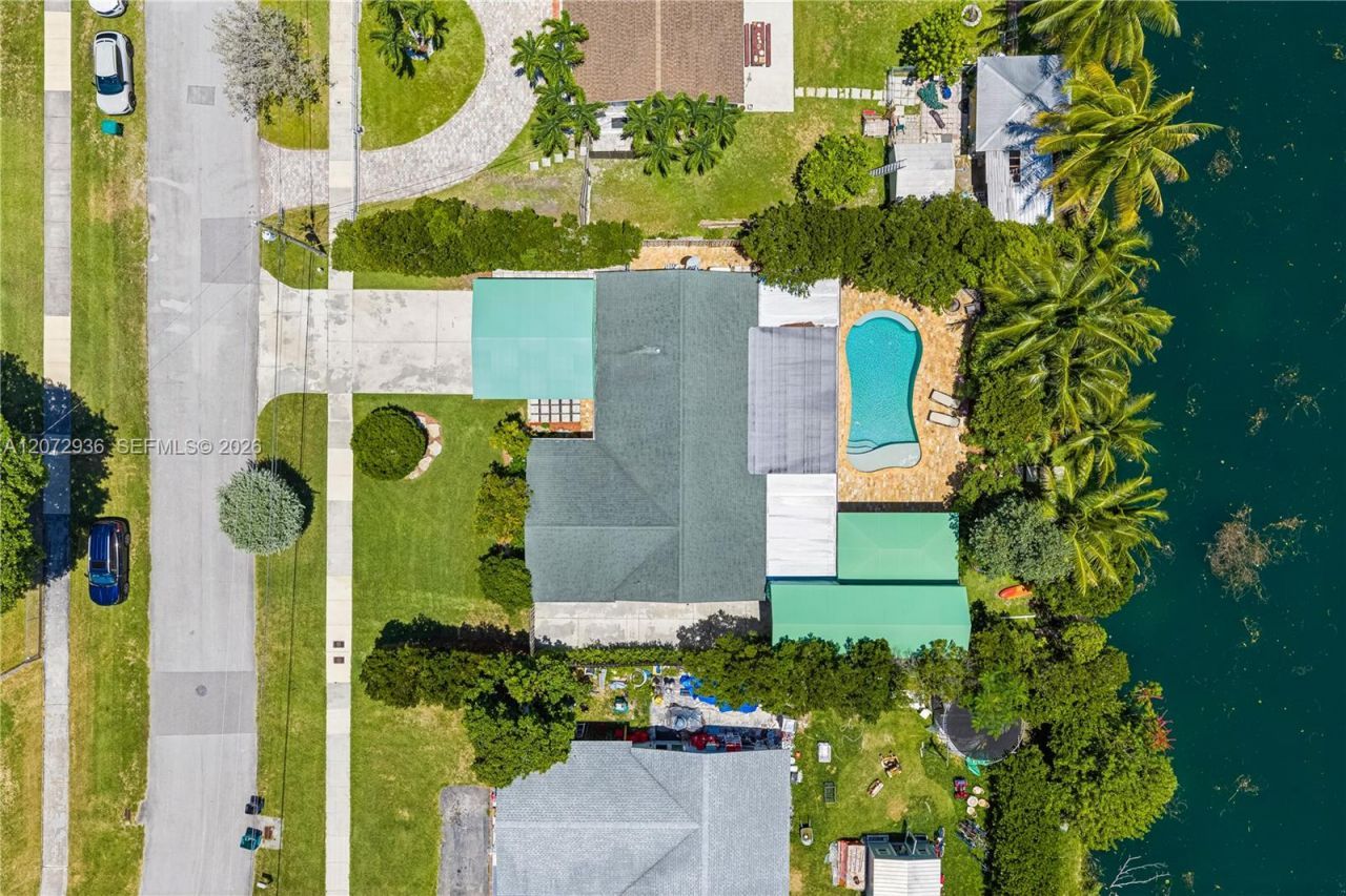 19511 Sterling Dr, Cutler Bay, FL 33157 Photo