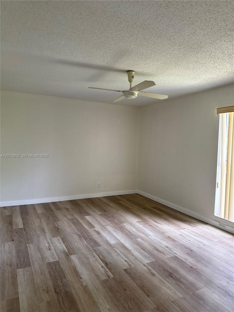 8380 Sands Point Blvd , Unit J310, Tamarac, FL 33321 Photo
