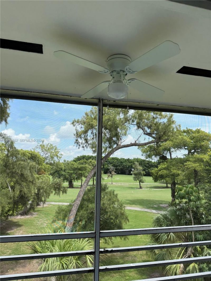 8380 Sands Point Blvd , Unit J310, Tamarac, FL 33321 Photo