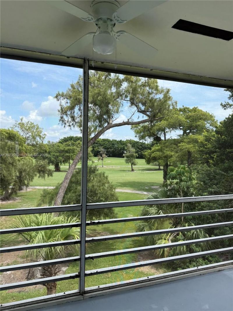 8380 Sands Point Blvd , Unit J310, Tamarac, FL 33321 Photo