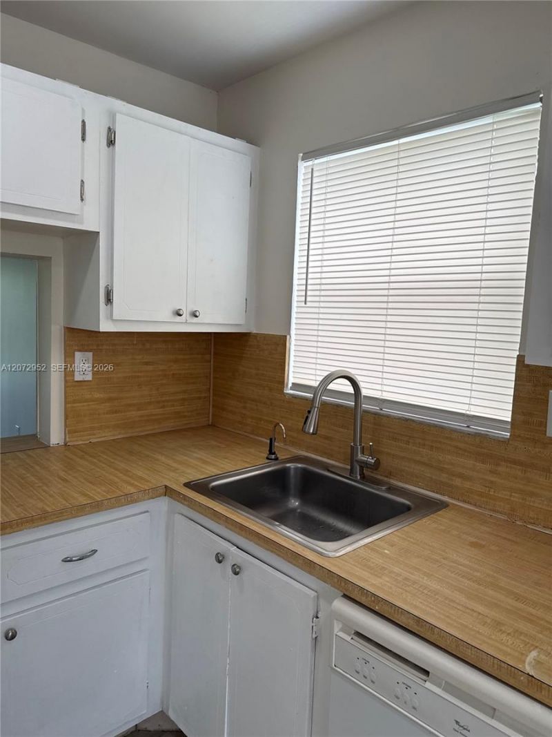 8380 Sands Point Blvd , Unit J310, Tamarac, FL 33321 Photo