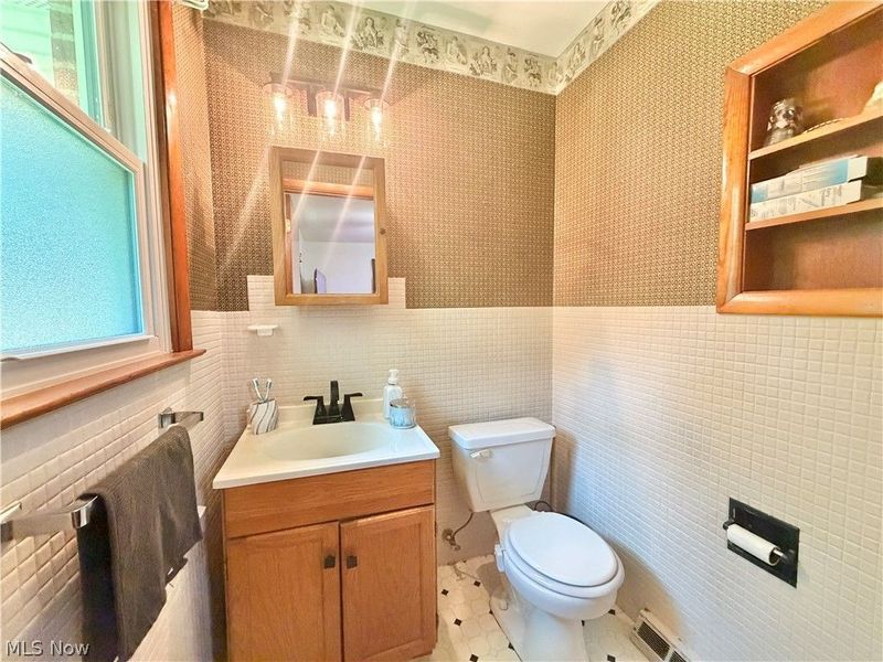 728 Hazelwood Drive, Vermilion, OH 44089 Photo 17