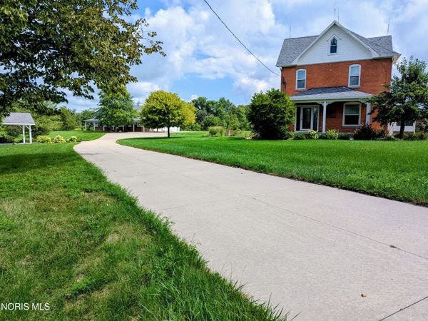 U430 County Road 24 , Archbold, OH 43502