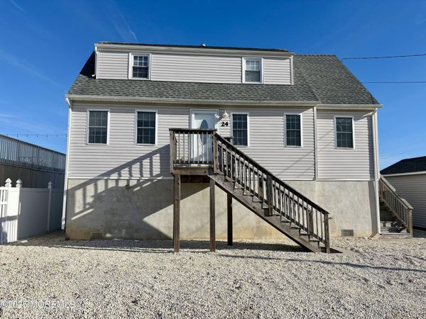 24 Richard Drive, Beach Haven West, NJ 08050