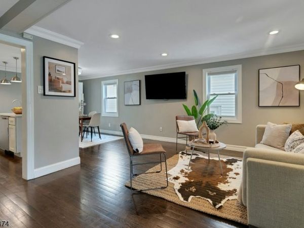 30 Tichenor Pl, Montclair, NJ 07042