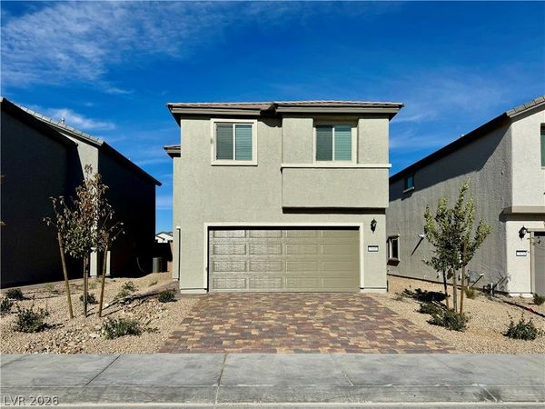 7640 Royal Halo Avenue , Las Vegas, NV 89113