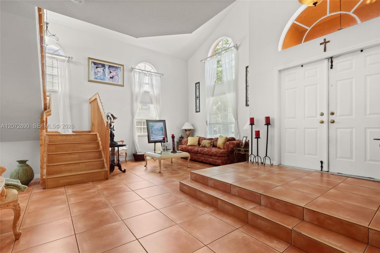 15867 SW 44th St , Miami, FL 33185 Photo