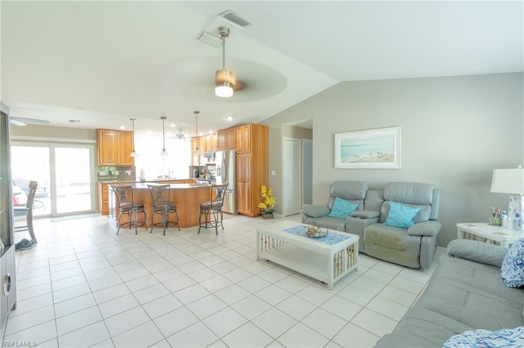 115 SE 35th Ter, Cape Coral, FL 33904 Photo