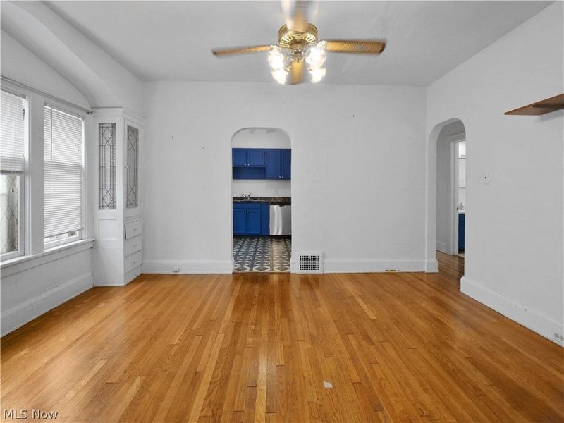 3141 Kensington Road , Cleveland Heights, OH 44118 Photo 8