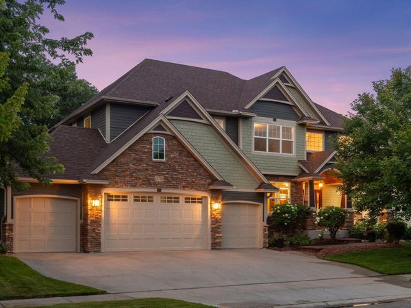 15710 52nd Avenue N, Plymouth, MN 55446