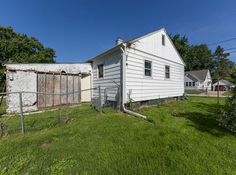 Main Photo
