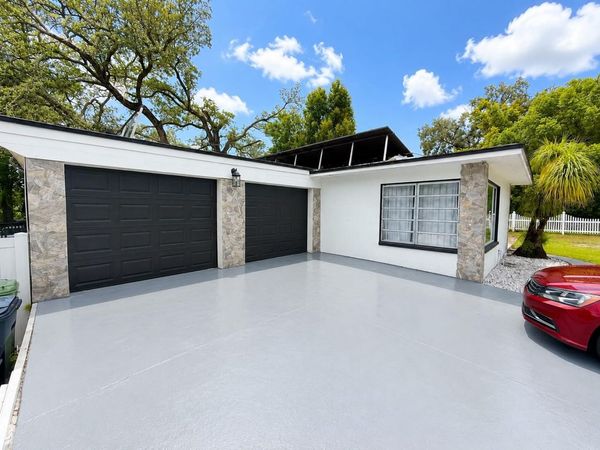 8907 EL PORTAL DRIVE , TAMPA, FL 33604