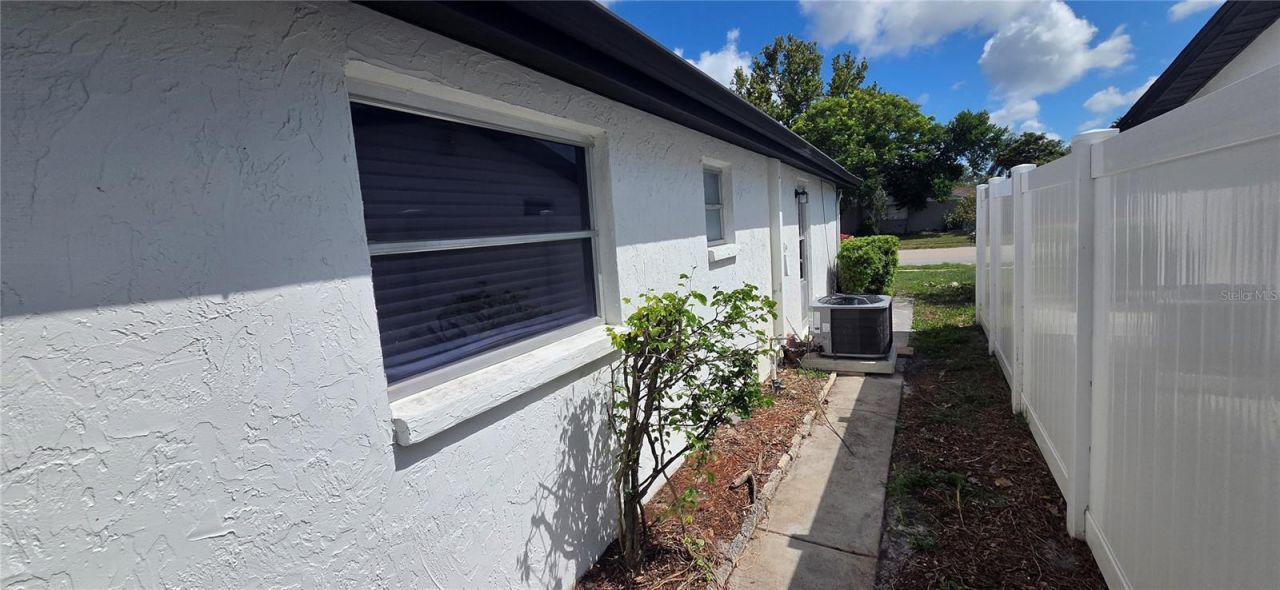 7611 Embassy Boulevard, Port Richey, FL 34668 Photo