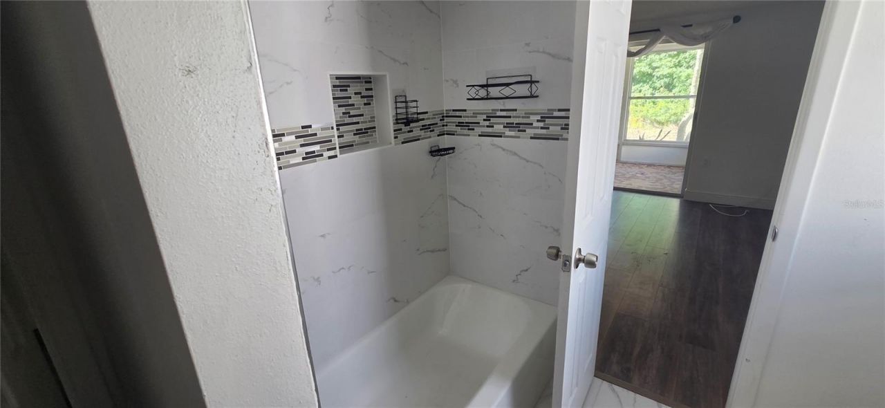 7611 Embassy Boulevard, Port Richey, FL 34668 Photo