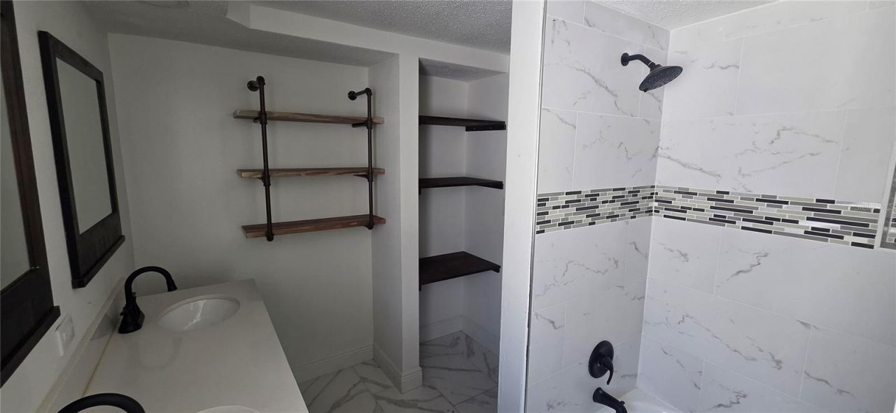 7611 Embassy Boulevard, Port Richey, FL 34668 Photo