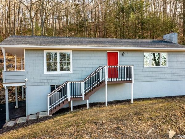 54 Brothers Road , Poughquag, NY 12570