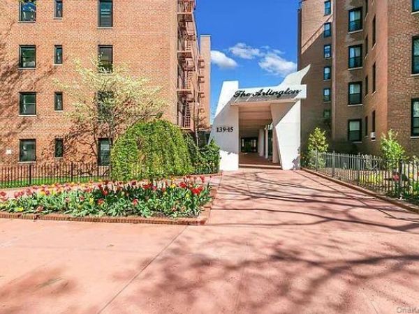 139-15 83rd Avenue , Unit 717, Briarwood, NY 11435