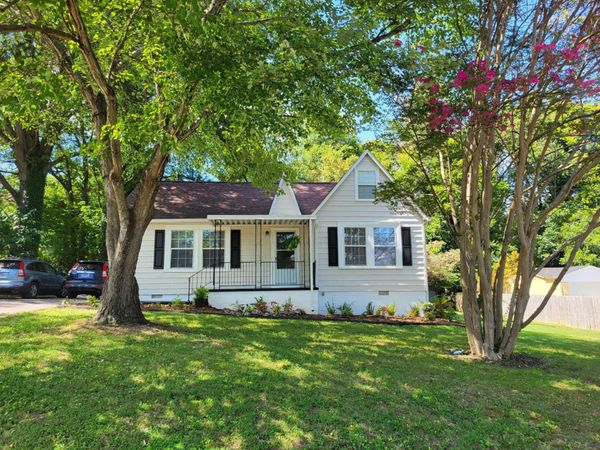 300 S Oak St, Sweetwater, TN 37874