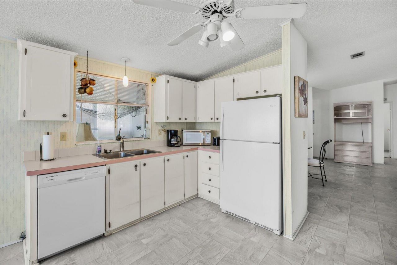 8498 Lavender Court, Port Saint Lucie, FL 34952 Photo