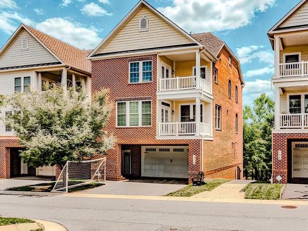 132 LIRIOPE PLACE, GAITHERSBURG, MD 20878
