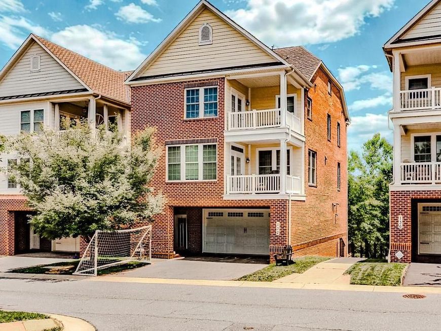 132 Liriope Place, Gaithersburg, MD 20878 Main Photo