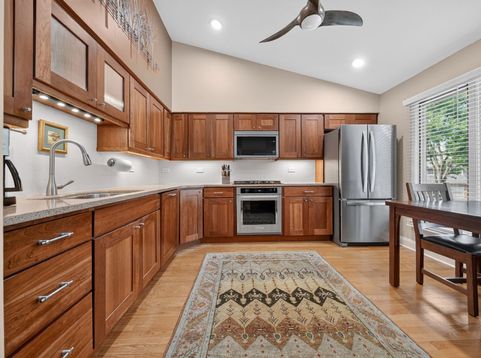 Main Photo