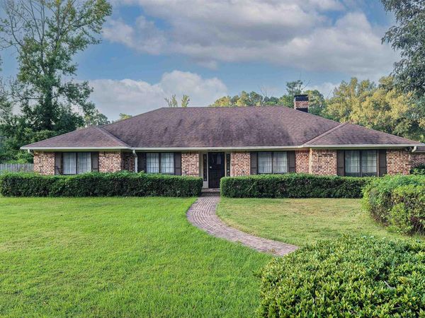 1006 Rosswood Colony Drive, Pine Bluff, AR 71603