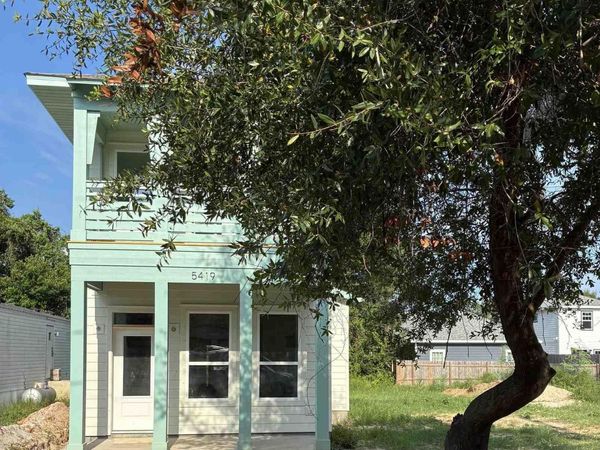 5419 Viking Rd, Pensacola, FL 32507