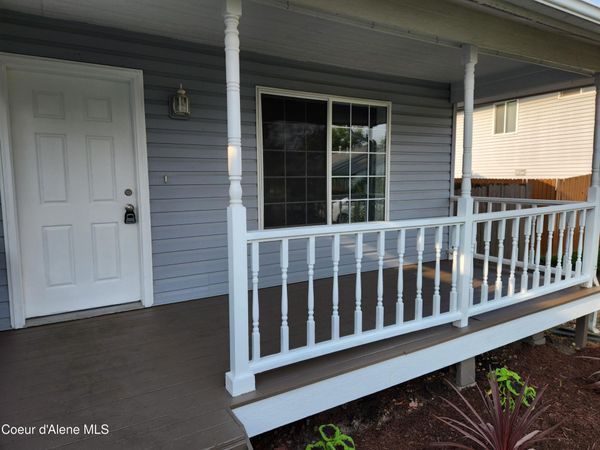240 W Navaho Ave , Post Falls, ID 83854