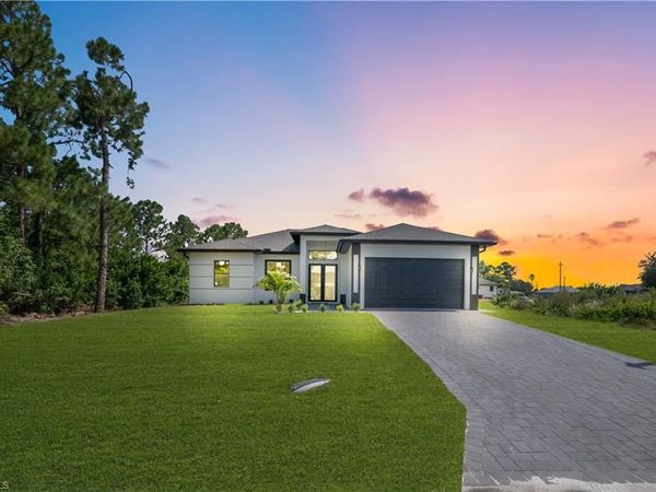 3909 25th ST SW, LEHIGH ACRES, FL 33976