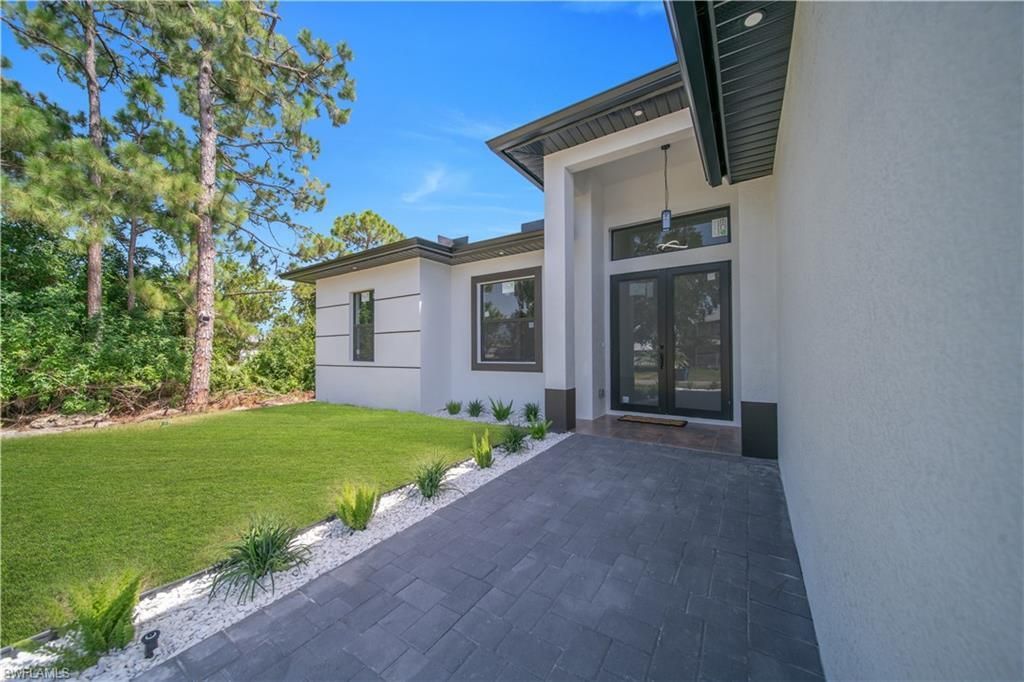 3909 25th St Sw, Lehigh Acres, FL 33976 Photo