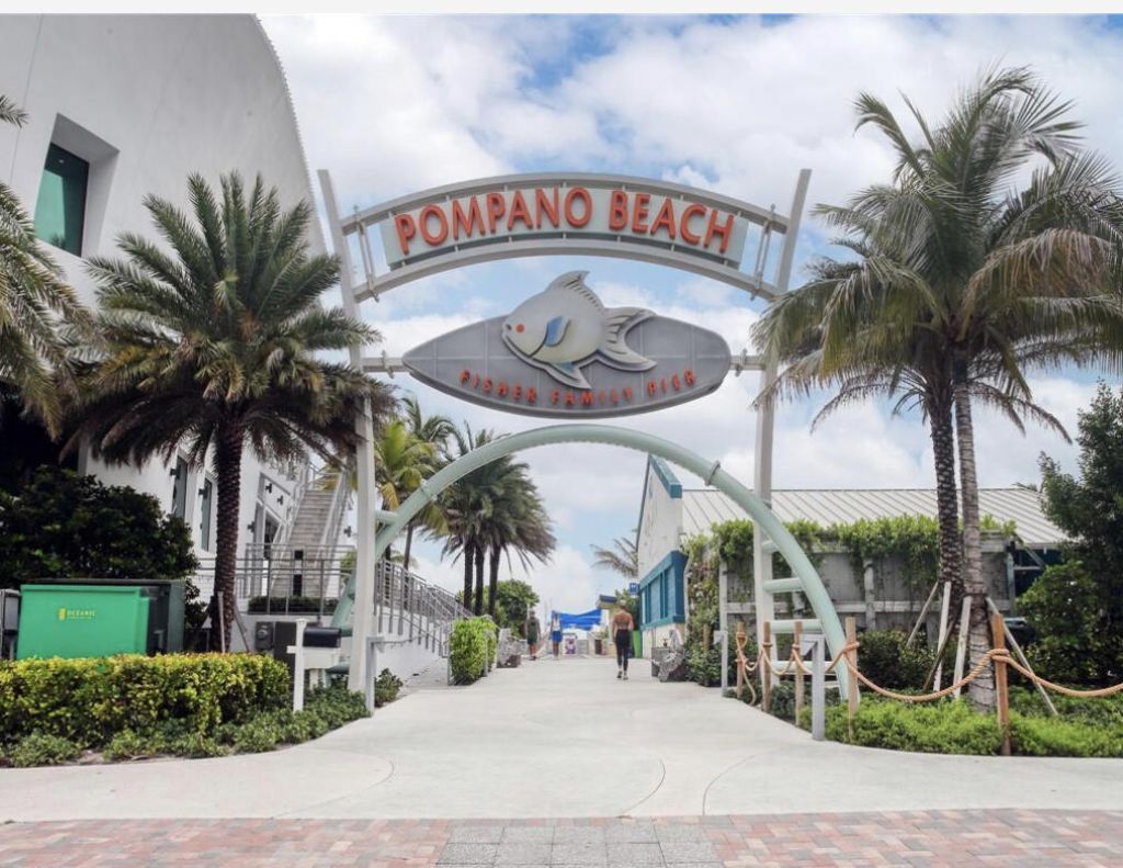 111 Briny Avenue, Unit 19-09, Pompano Beach, FL 33062 Photo