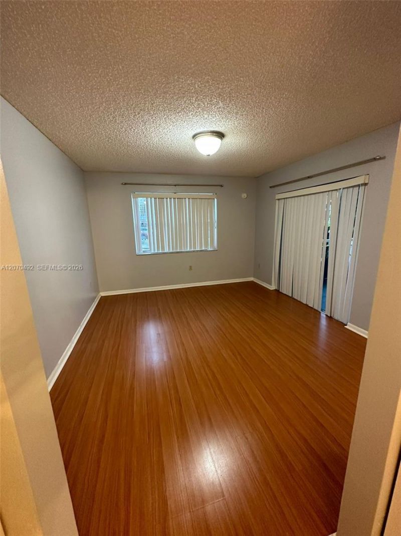 8600 SW 212th St , Unit 105, Cutler Bay, FL 33189 Photo