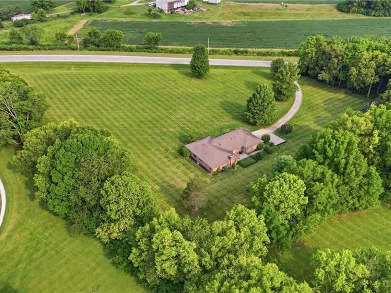 2099 N State Route 589, Casstown, OH 45312 Photo 4