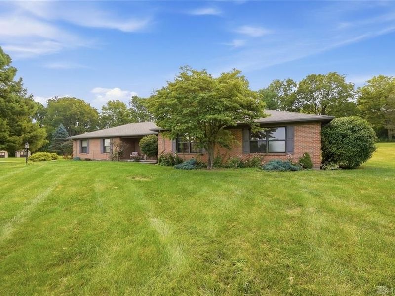2099 N State Route 589, Casstown, OH 45312 Photo 8