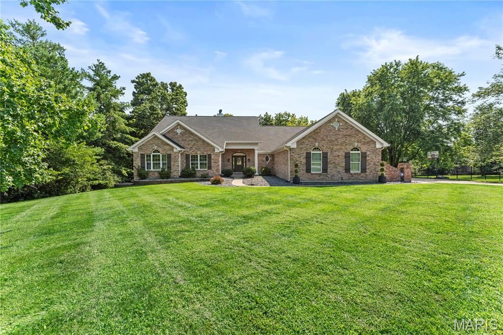 620 Forest Meadow Court, Defiance, MO 63341 Main Photo