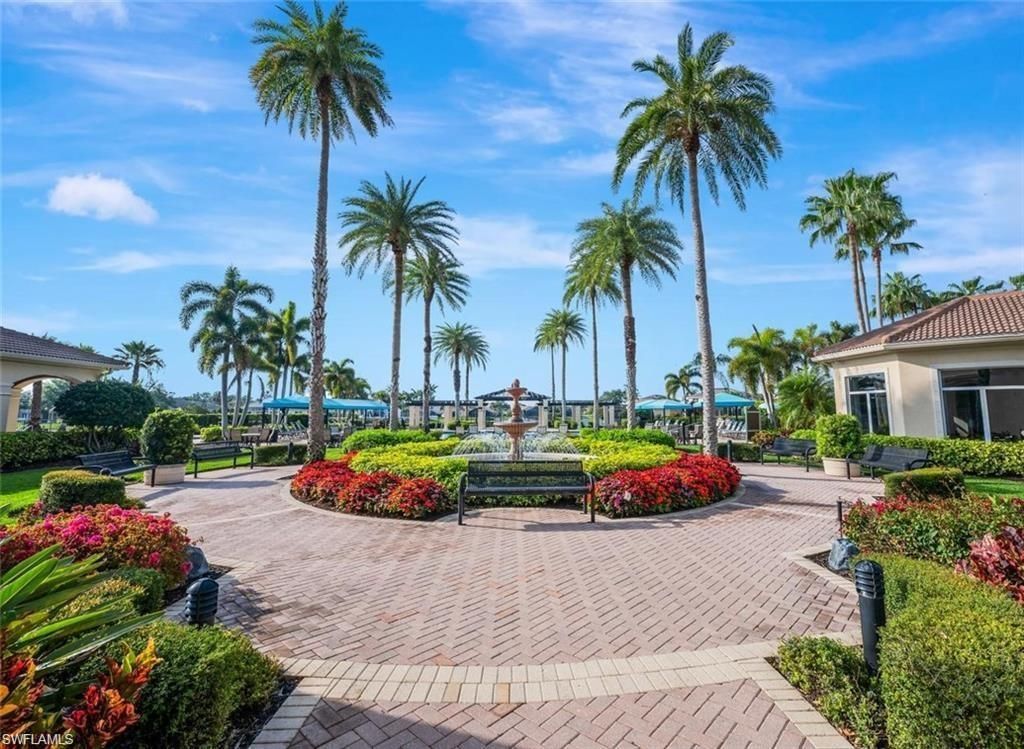 1376 Areca Cv, Naples, FL 34119 Photo