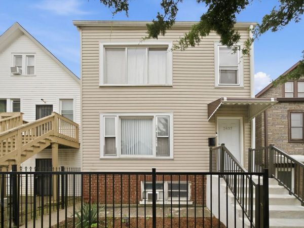 2433 W 46th Place , Chicago, IL 60632