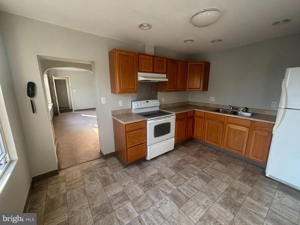 323 PLYMOUTH AVENUE , WILKES BARRE, PA 18702