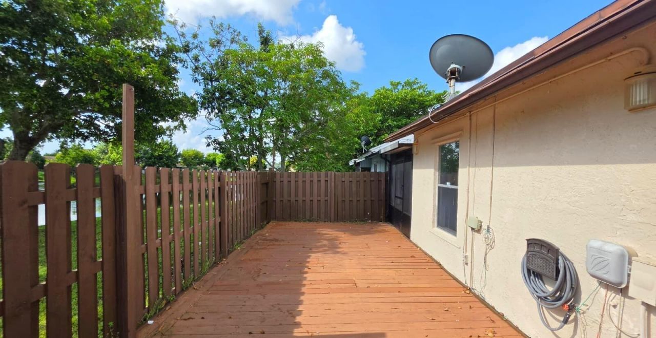 5686 Shillington Way, Lake Worth, FL 33463 Photo