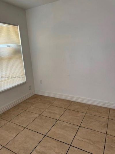 678 NW 14th St , Florida City, FL 33034 Photo