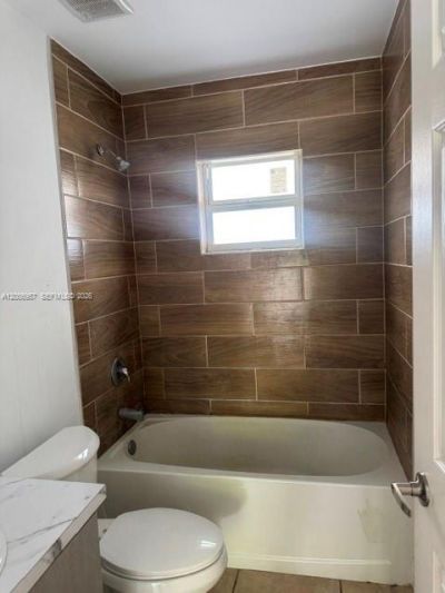 678 NW 14th St , Florida City, FL 33034 Photo