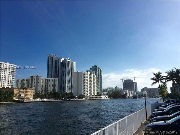 1000 Parkview Dr , Unit 216, Hallandale Beach, FL 33009