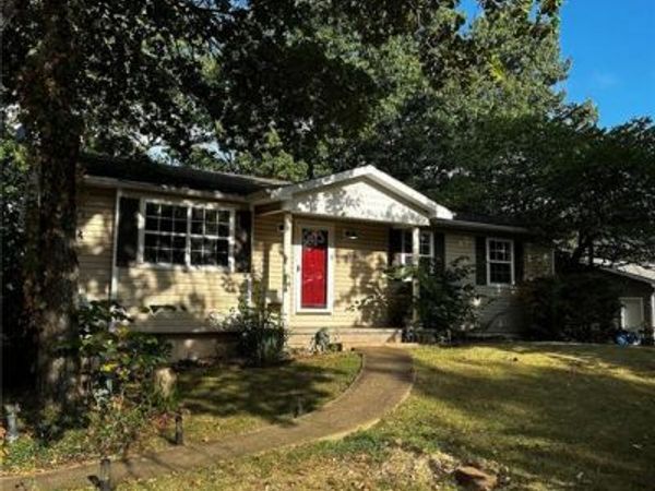 15675 Talon Lane, St Robert, MO 65584